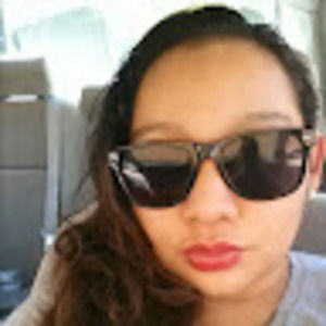 Meet your Posher, Gloria